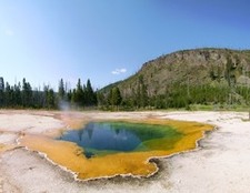 Emerald Geyser panorama